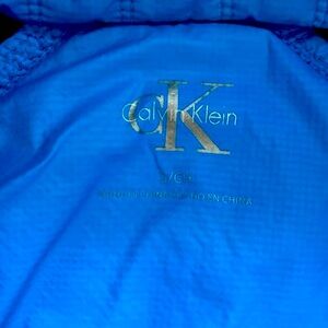 Size small athletic puffer jacket for fall